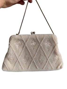 Vintage Y2K Ivory Beaded Clutch Purse Elegant Bridal Bag Beadwork Kiss Lock